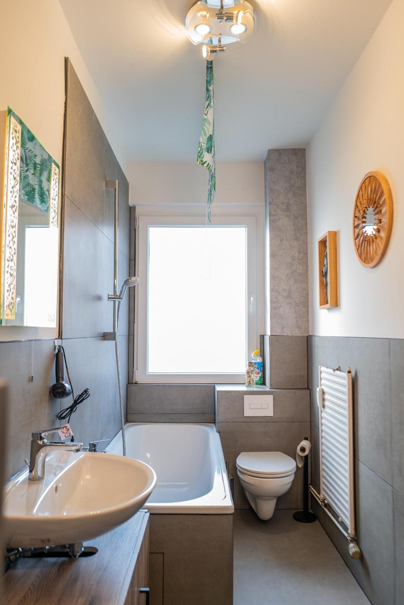 #412 Komfortable, Stilvolle Wohnung Fuer 6 Personen Mülheim an der Ruhr Exterior foto